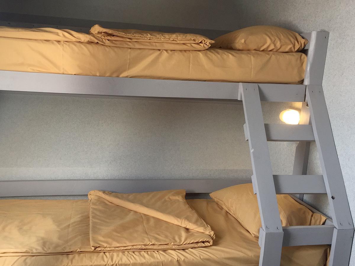 Hostel Darnitsa1 Kijev Kültér fotó